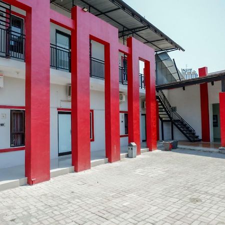 Reddoorz Syariah Near Alun Alun Tegal Tegal (Central Java) Exterior foto