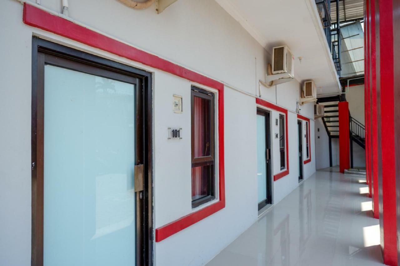 Reddoorz Syariah Near Alun Alun Tegal Tegal (Central Java) Exterior foto